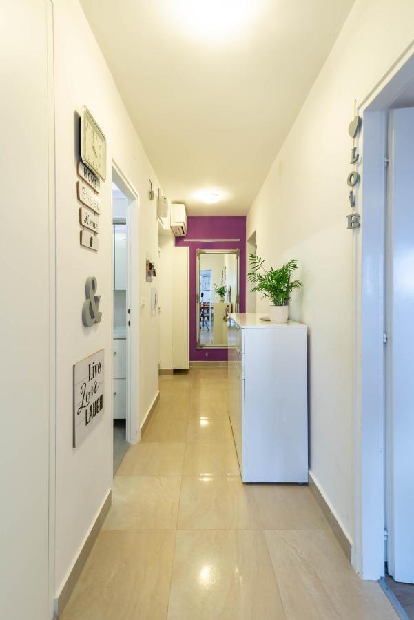 Apartment Jan 2+2 With Balcony Пула Екстериор снимка